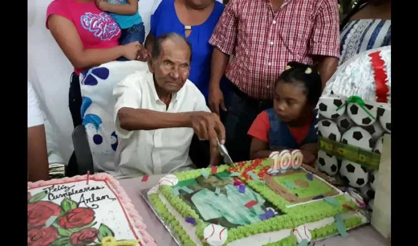Enrique Medrano González