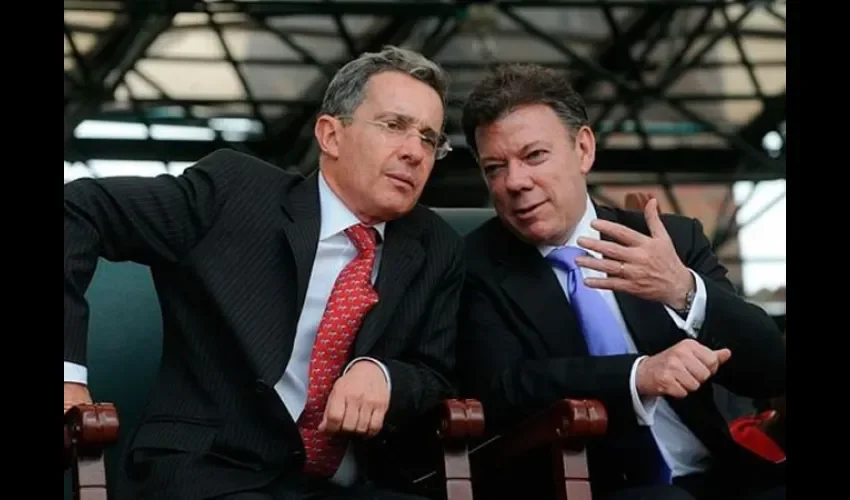 Álvaro Uribe y Juan Manuel Santos