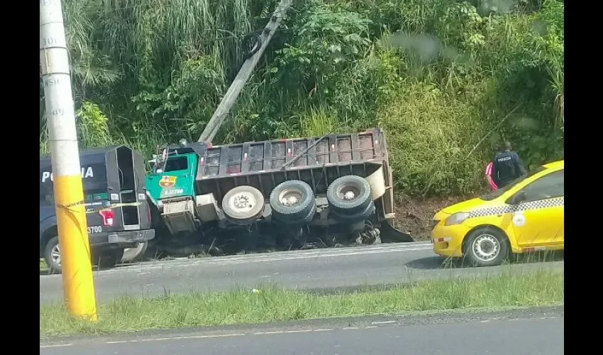 Accidente de tránsito en Villa del Carmen en dirección a Colón.