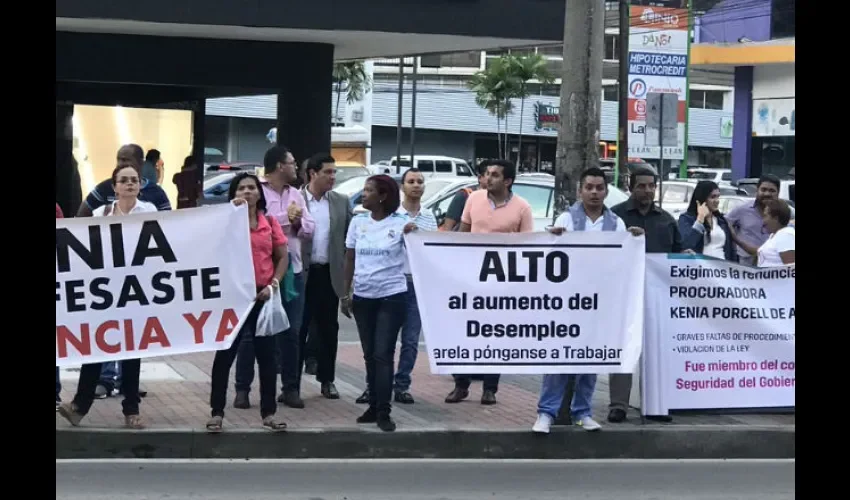 Protesta en vía España