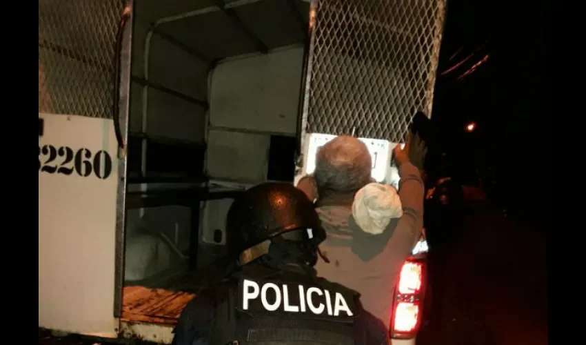  Las autoridades procedieron al arresto del ciudadano y trasladaron la sustancia ilícita la cual se acreditara como evidencia