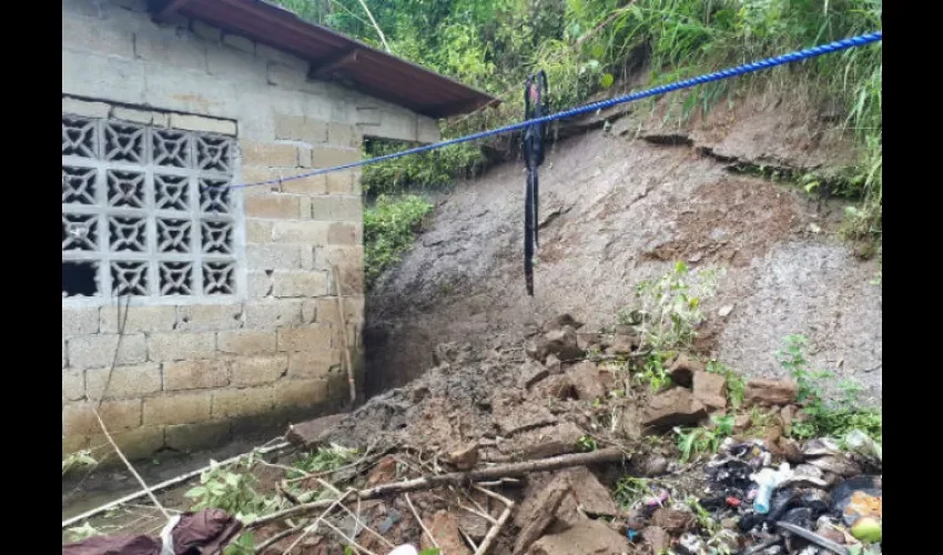 La comunidad se mantiene preocupada debido a las fuertes lluvias que han azotado Colón.