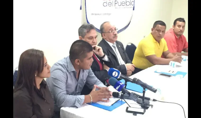 El anuncio se dio en la Defensoría del Pueblo
