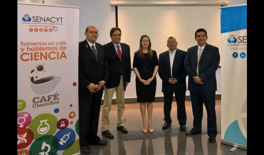 Aprenden las últimas metodologías en didáctica de la enseñanza de su disciplina.