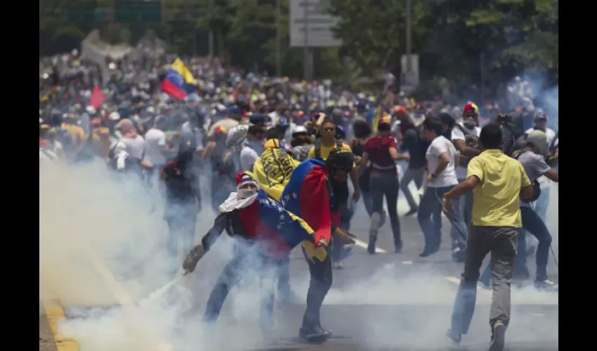 Protestan en Venezuela contra 