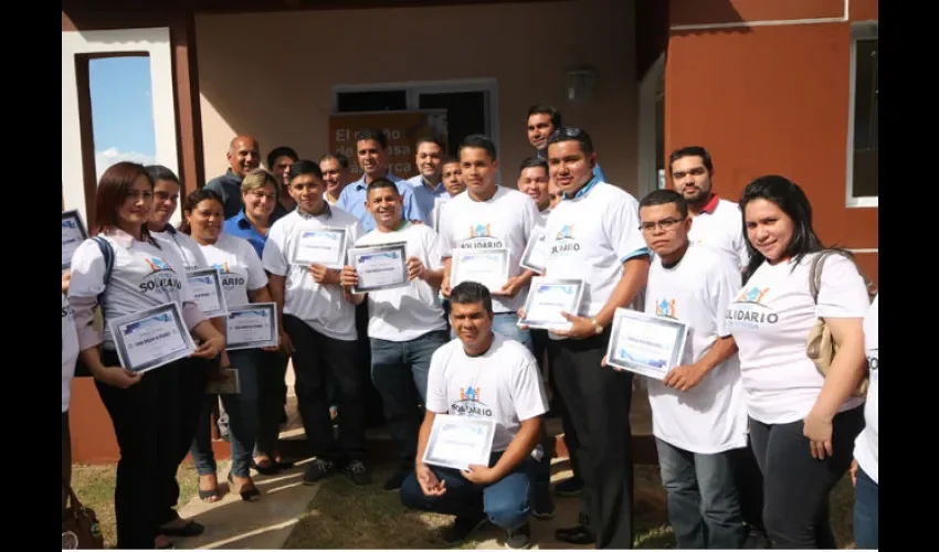  292 familias de todo el país fueron beneficiadas. 