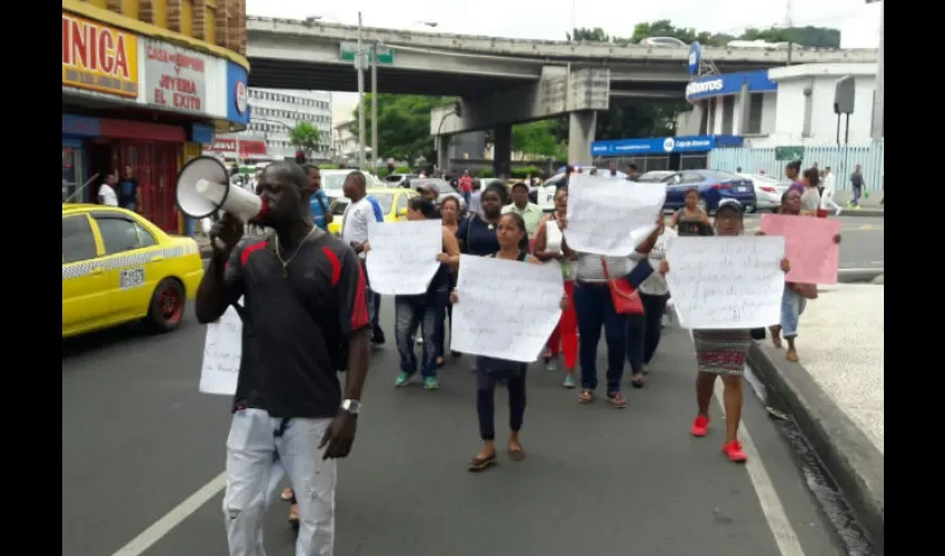 Protestan en la Alcaldía de Panamá por trabajo. 