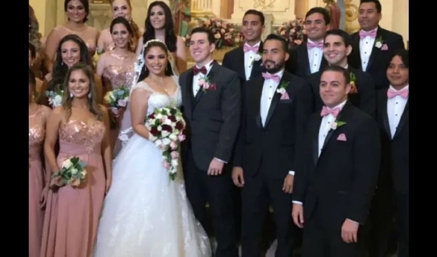 Ana Alejandra transmitió su boda por Instagram