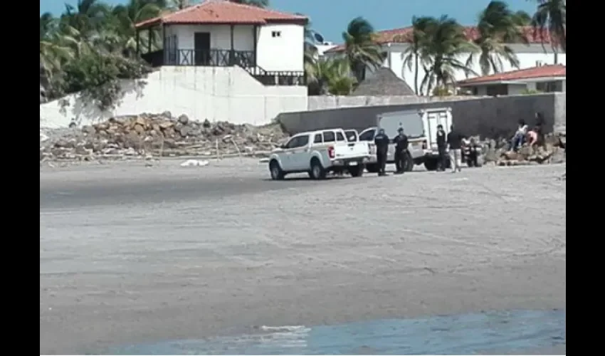 Cadáver en playa de Punta Chame.