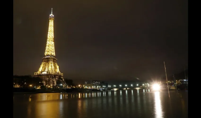 Foto ilustrativa de la Torre Eiffel. 