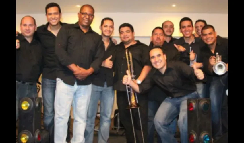Orquesta Sociedad Anónima.