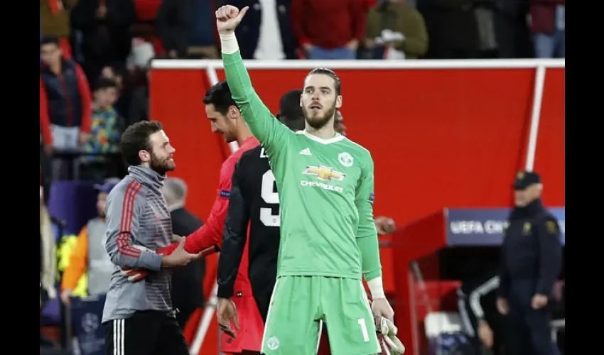 David De Gea, portero del Manchester United, realizó ocho atajadas ante el Sevilla. Foto: AP 