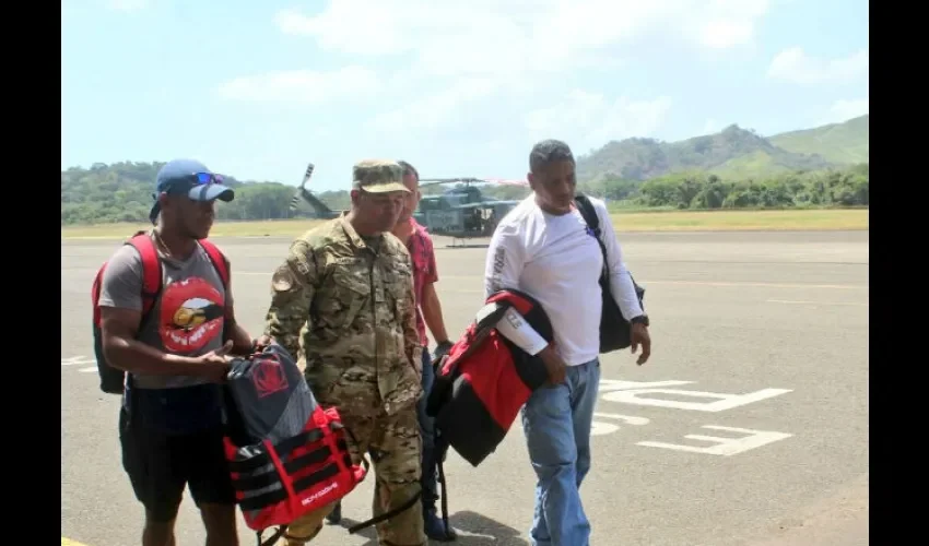 Servicio Nacional Aeronaval.