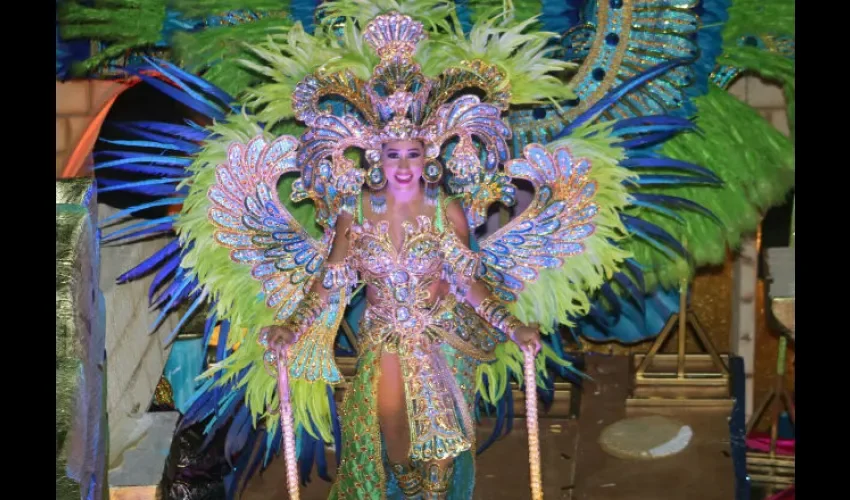 Foto ilustrativa de la reina del Carnaval 2018. 