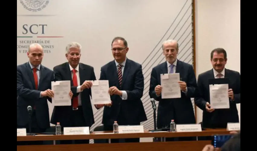 Altán y Promtel firmaron contrato para desplegar la Red Compartida - Telecomunicaciones. Foto: Cortesía: Prensario Internacional