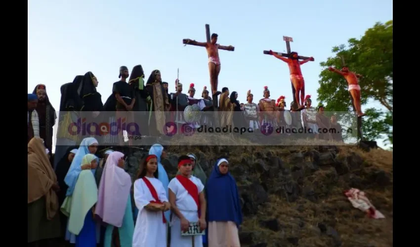 Miles de personas llegan a Pesé cada año para vivir la Pasión de Cristo de una forma distinta y muy real. 