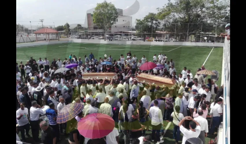 Funeral del futbolista chorrerano Luis Colorao Rodríguez.