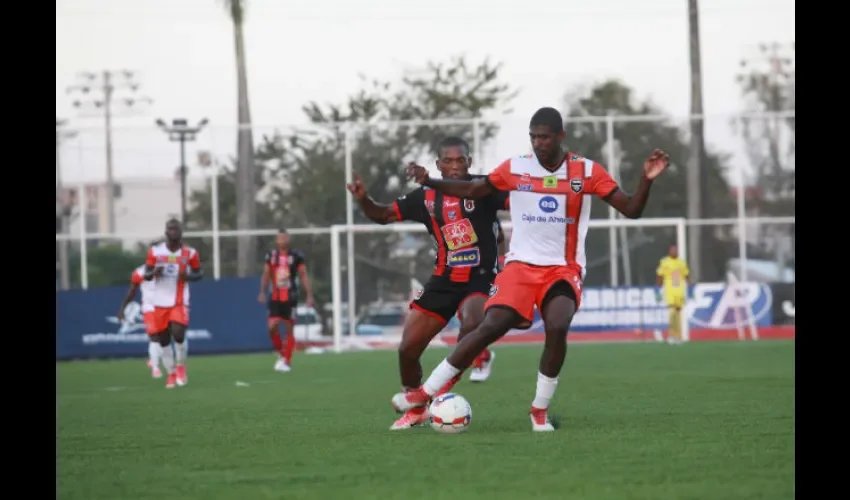 Sporting San Miguelito jugará contra el Árabe Unido. Foto: Anayanssi Gamez