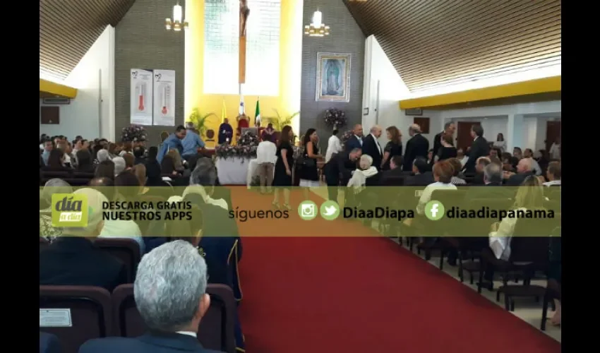 Último adiós a Tony Fergo  en la Iglesia de Guadalupe.