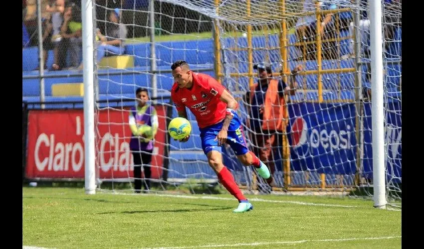Blas Pérez acumula nueve goles este año con el Municipal.