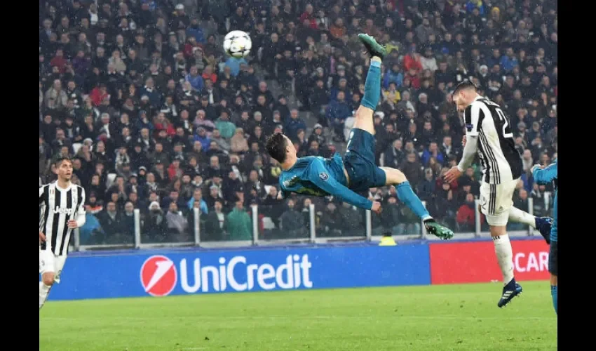 Así fue el espectacular remate de chilena de Cristiano Ronaldo.