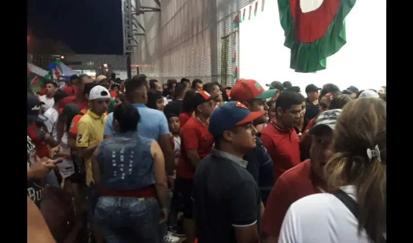 Estadio estaba a su máxima capacidad. 