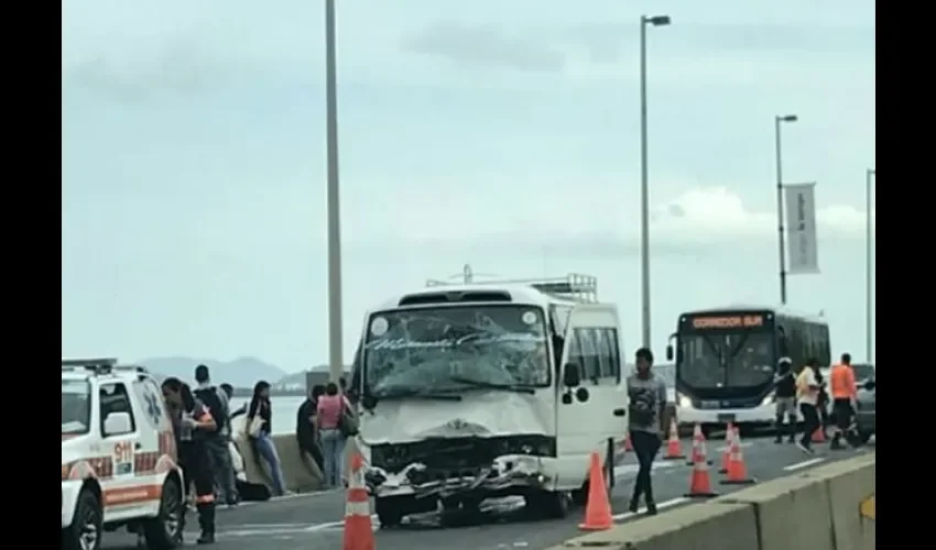 Accidente de tránsito en Panamá Oeste en el Corredor Sur. 