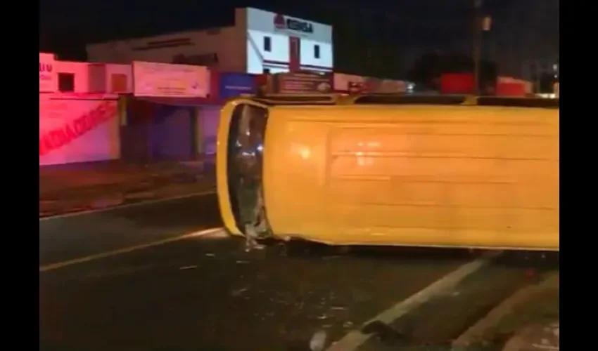Accidente de tránsito en Santa Elena. 