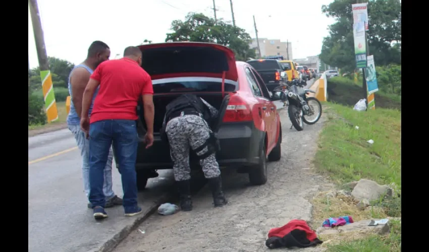 Fueron detenidos por la policía cerca de la autopista Arraiján-La Chorrera.