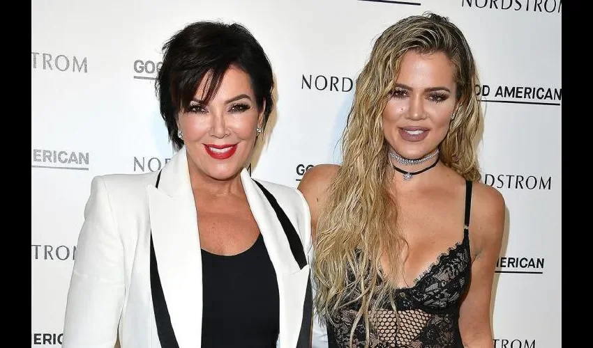 Khloe Kardashian y  Kris Jenner.