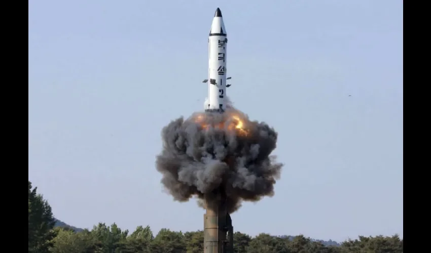 Corea del Norte se comprometió a destruir todo su arsenal nuclear. 