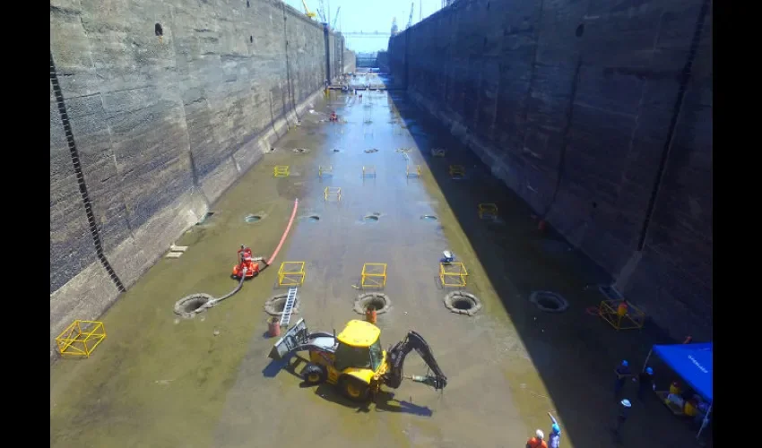 Canal de Panamá realizará mantenimiento en sus cámaras. Foto: Cortesía