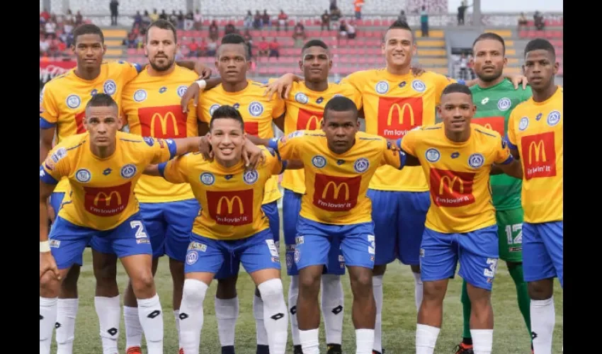 El Universitario panameño, club que nace de la unión del Chorrillo F.C., Deportivo Centenario y la Universidad Latina./Twitter