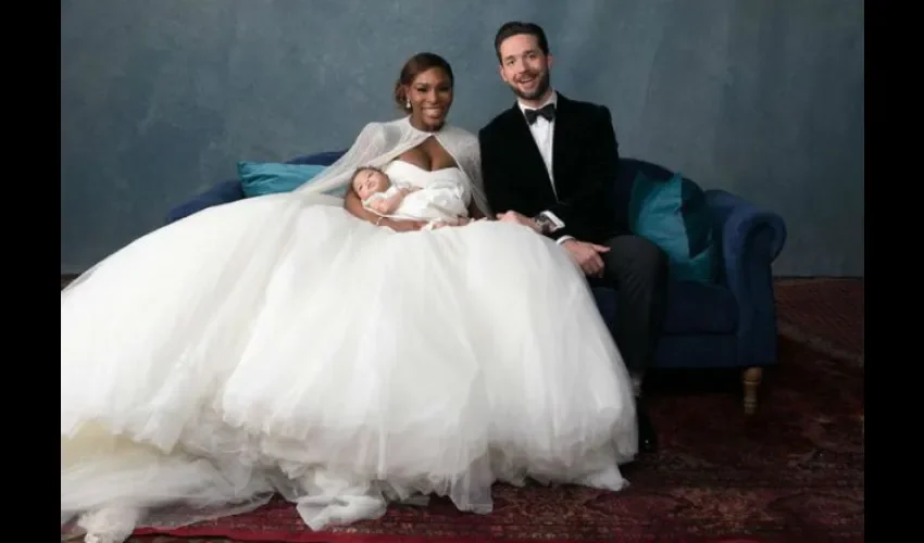 Serena Williams junto a su esposs Alexis Ohanian y su hija Olympia./Internet