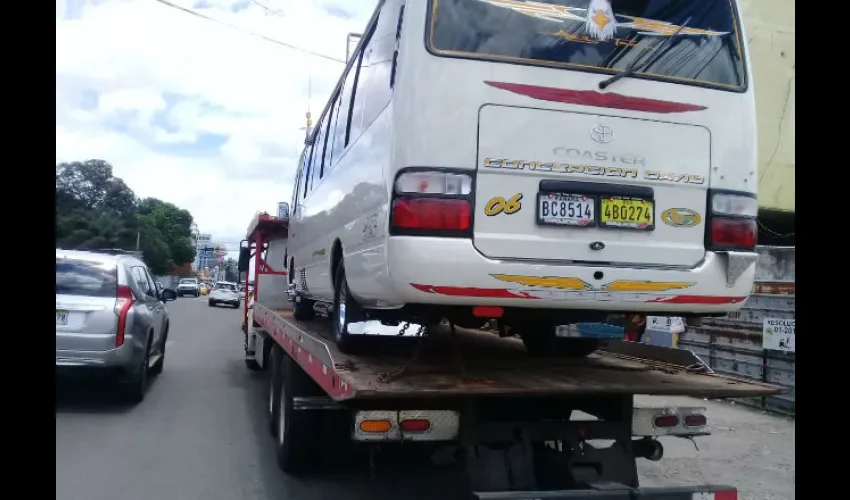 Bus identificado por la Policía del Tránsito. Foto: Mayra Madrid