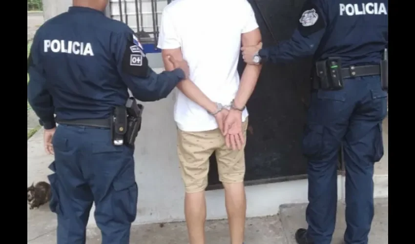 Foto ilustrativa de uno de los detenidos durante el operativo. 