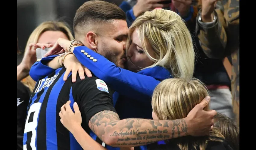 Mauro Icardi y Wanda Nara./AP