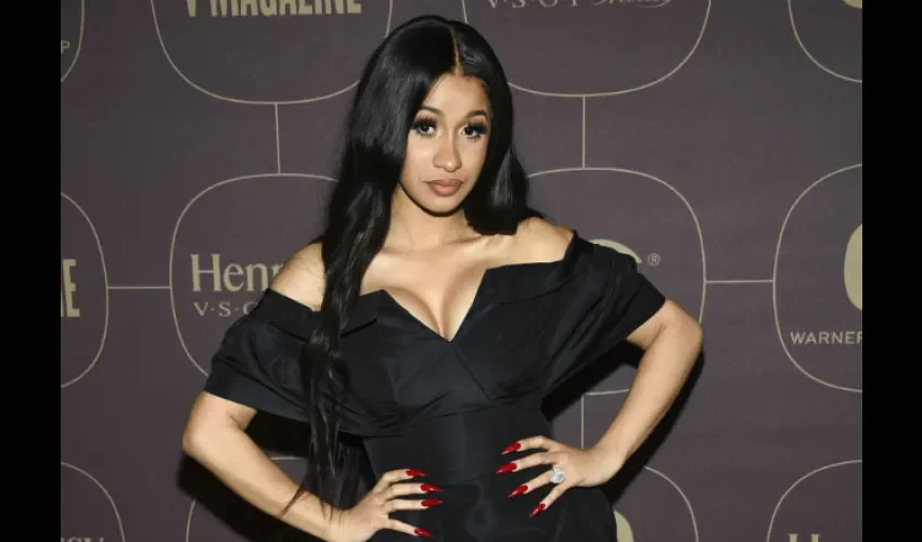 Cardi B. 