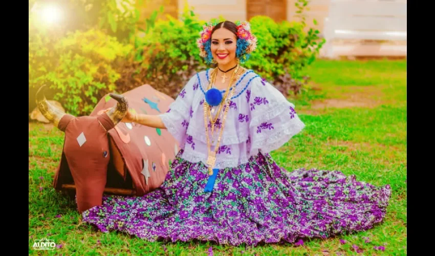 Ericka Marciaga González, reina del XLIX Festival Nacional del Toro Guapo de Antón.