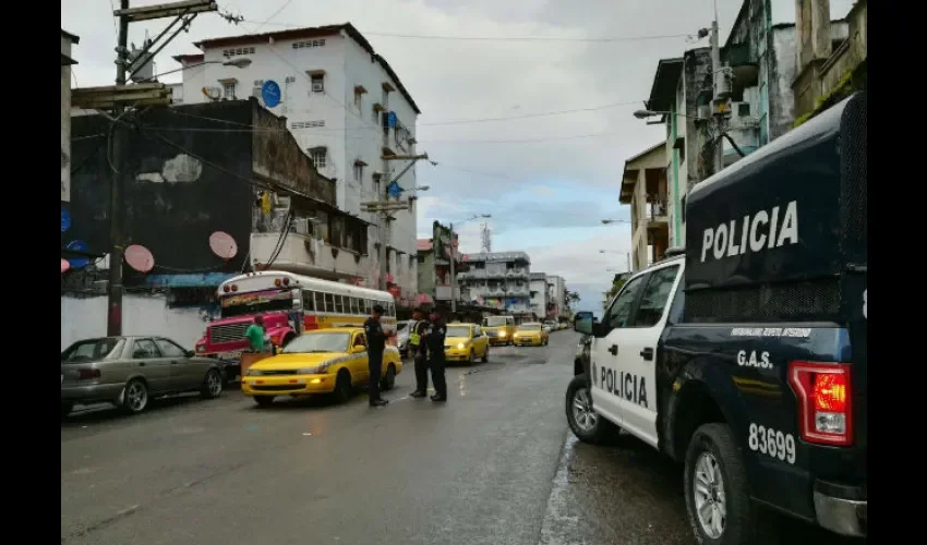 Foto ilustrativa de la Policía Nacional durante un operativo. 