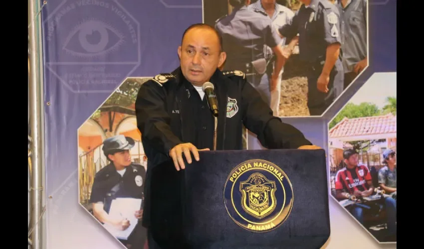 Alonso Vega Pino, director de la Policía Nacional. 