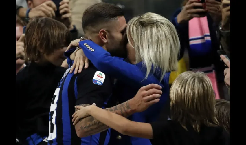 Mauro Icardi y Wanda Nara comparten dos hijos./AP