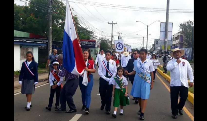 Desfile del 4 de noviembre en Veraguas. 