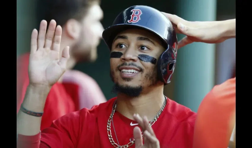 Mookie Betts se convertirá en agente libre en la campaña de 2021.