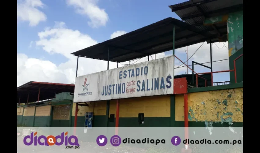 El Estadio Justino Salinas está abandonado. Foto: Jesús Simmons