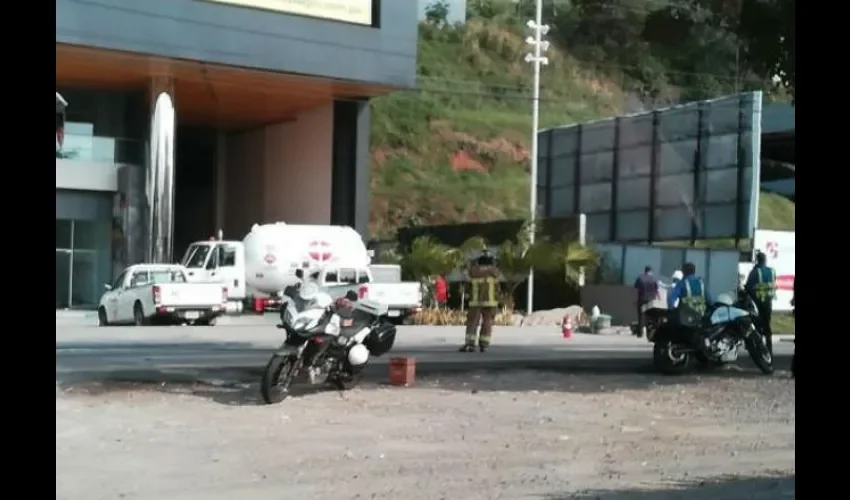 Bomberos atendieron la emergencia. Foto: Cortesía