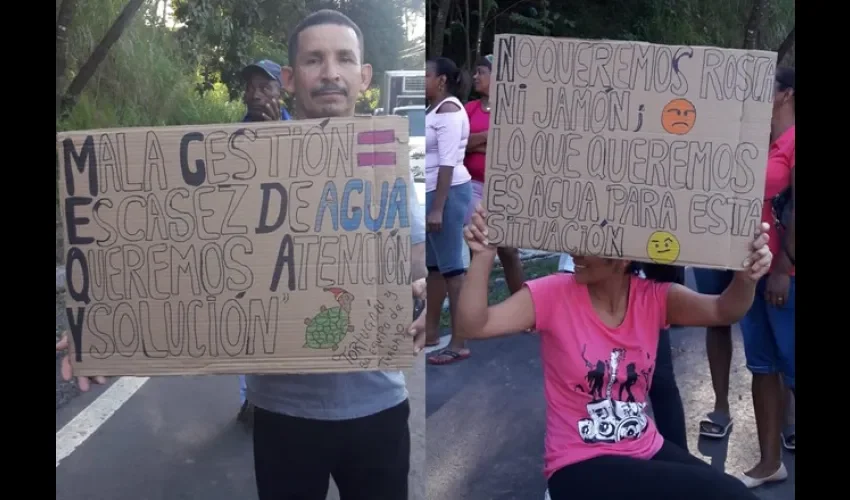 Los lugareños se mantuvieron en la vía hasta que llegaran las autoridades a darle alguna respuesta. Fotos: Cortesía