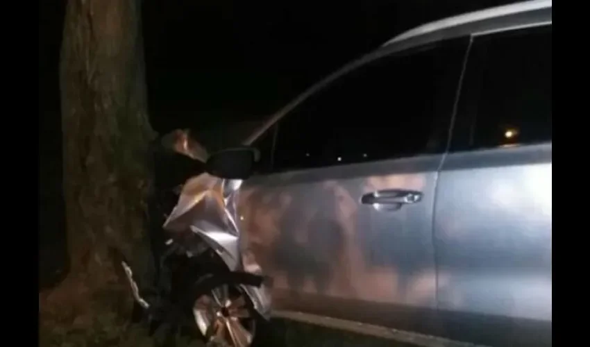 Accidente de tránsito en la vía puente de las Américas.  