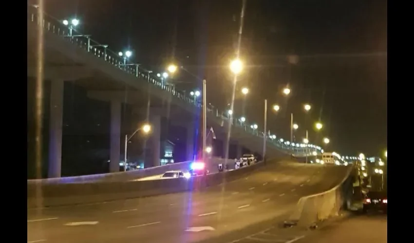 Accidente de tránsito en el puente vehicular de Don Bosco.