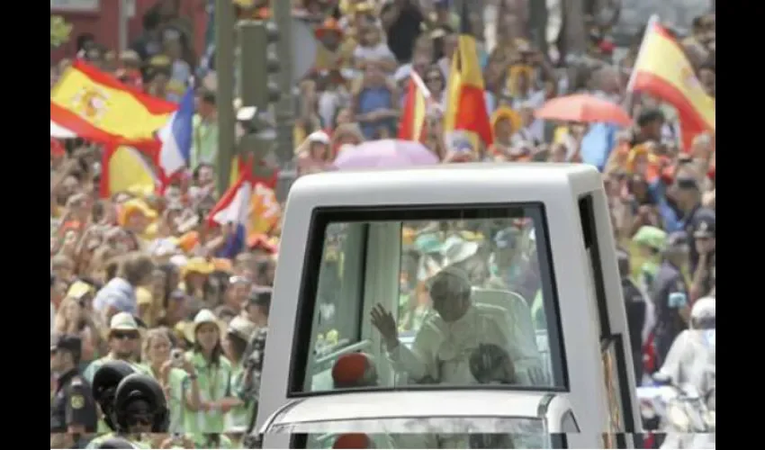 Benedicto XVI en España, durante la jornada en 2011. Foto: EFE